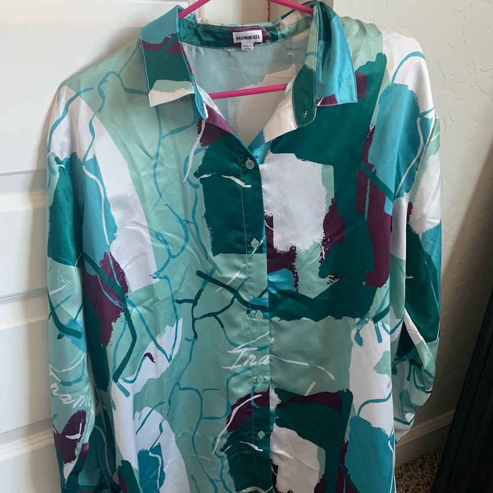 Inamorata silk shirt and pants set- size small.